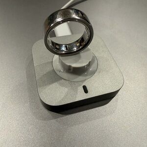 Oura Ring with Charger
